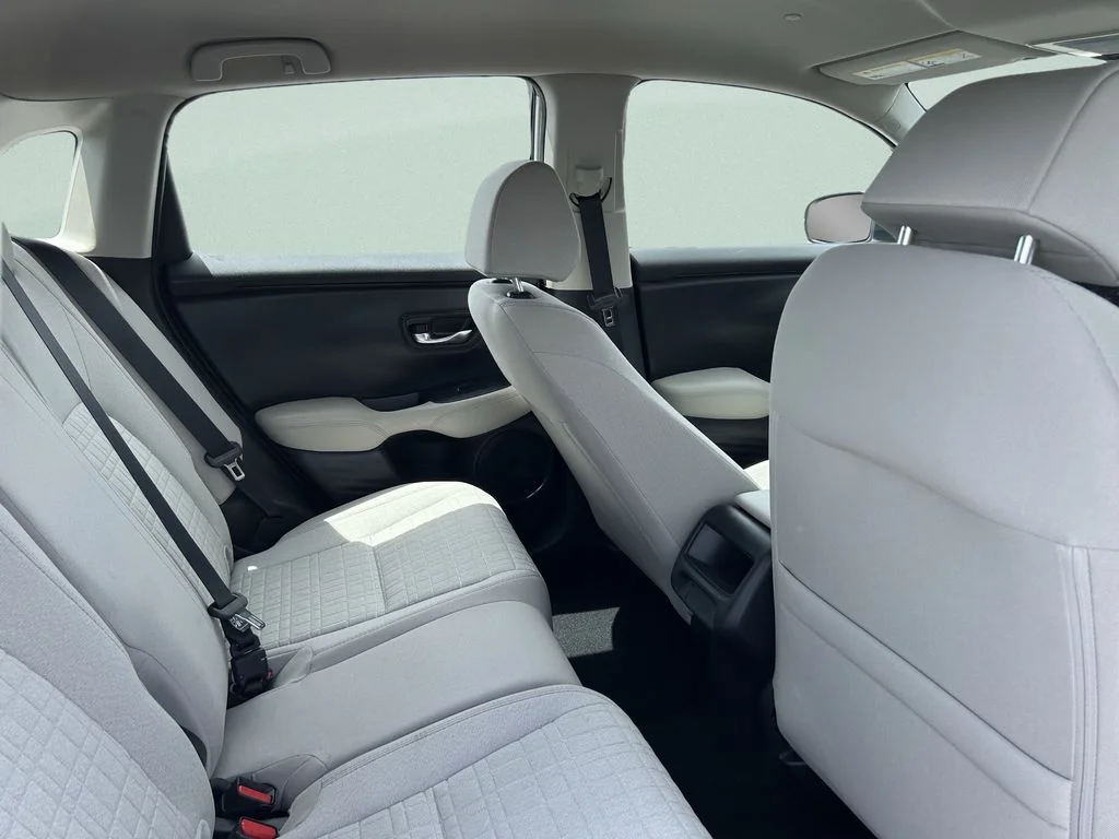 Used 2025 White Honda LX image 21