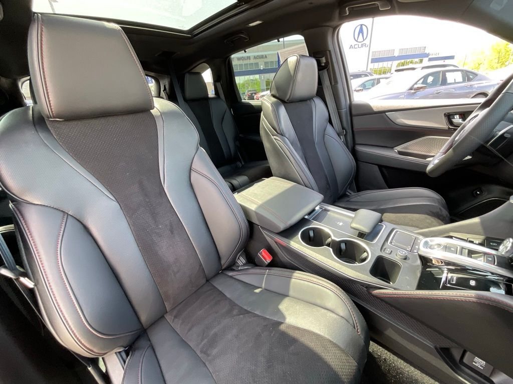 Used 2023  Acura A-Spec image 22