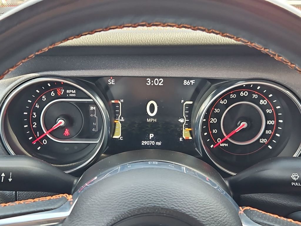 Used 2022 Red Jeep Mojave image 15