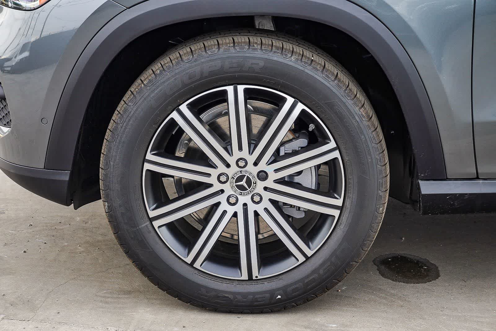 New 2026 Selenite Grey Metallic Mercedes-Benz GLE 350 image 10