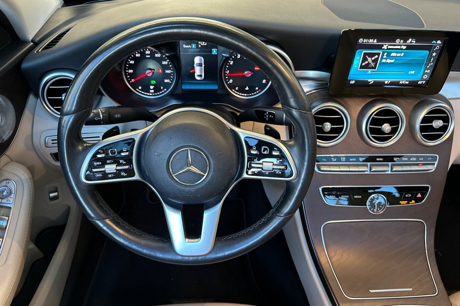 Used 2019 Silver Mercedes-Benz C 300 image 16