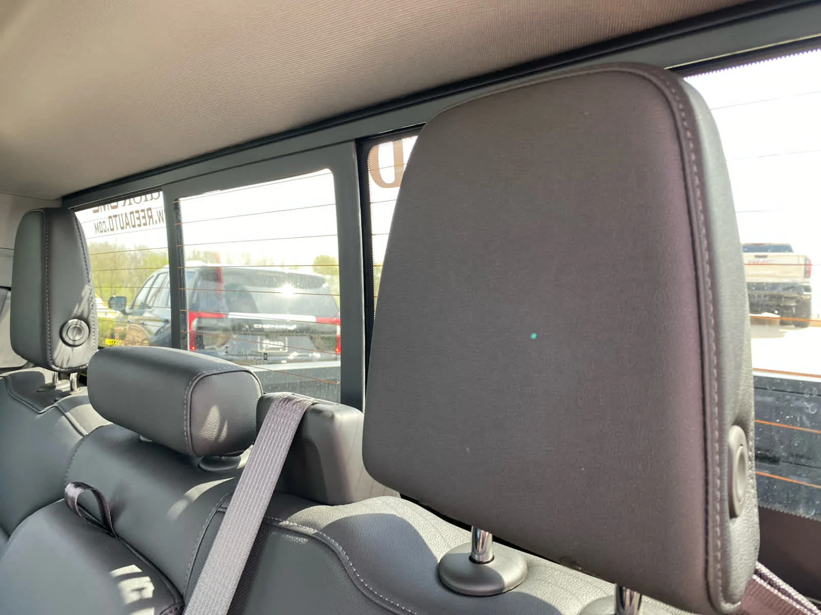 New 2026 Onyx Black GMC SLT image 31