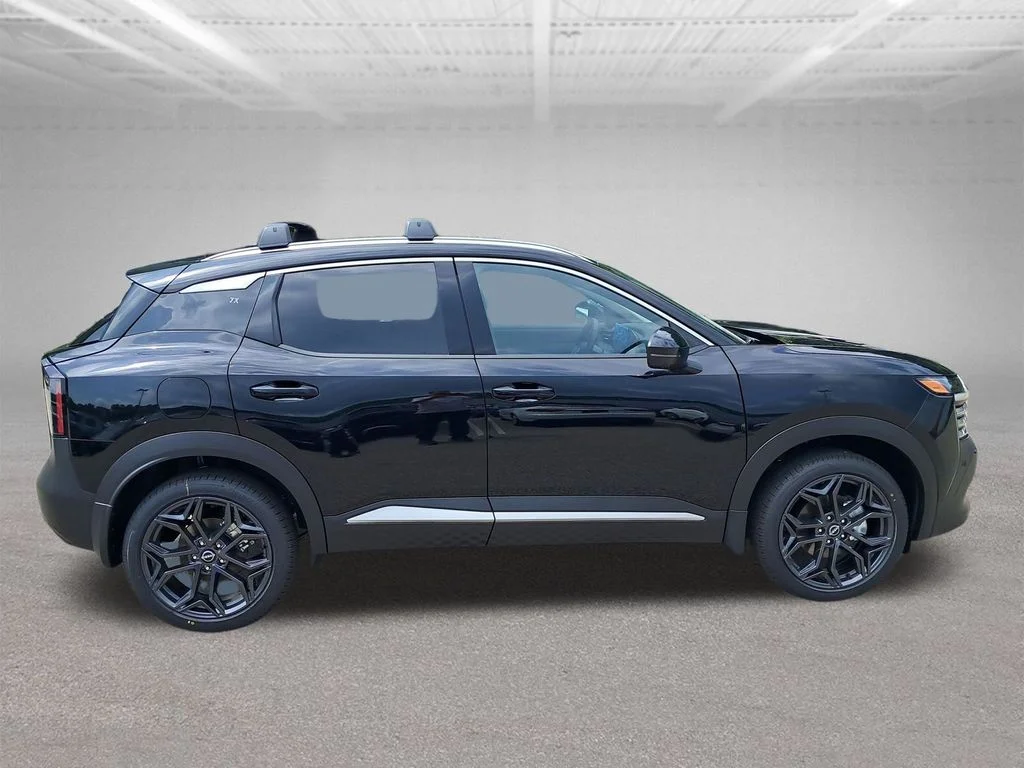 New 2026 Black Nissan SR image 7