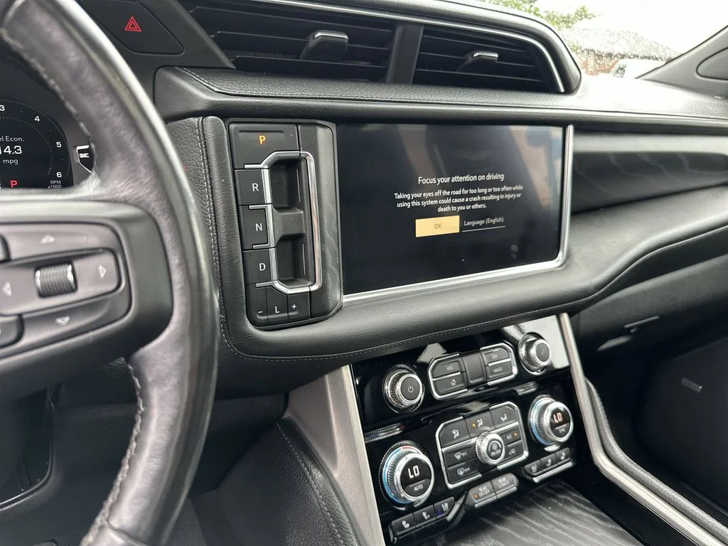 Used 2022 Gray GMC Denali image 13