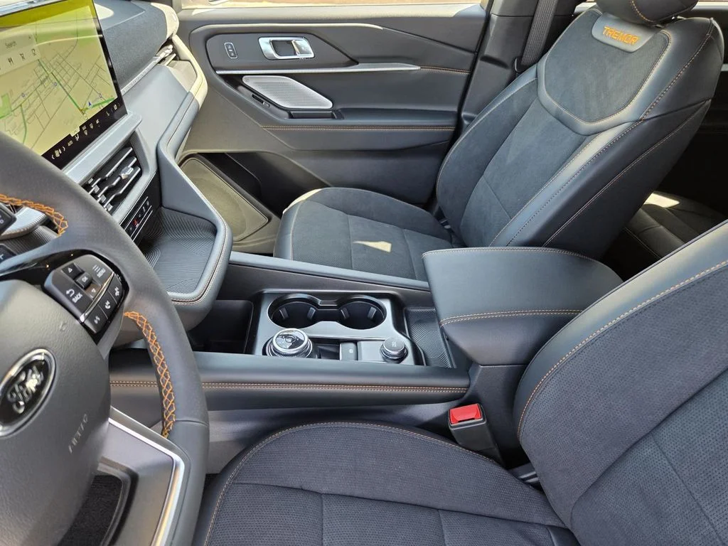 New 2026 Star White Metallic Tri-Coat Ford Tremor® image 26
