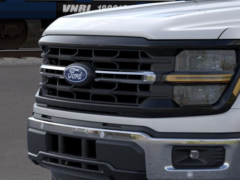 New 2026 Iconic Silver Metallic Ford XLT image 18