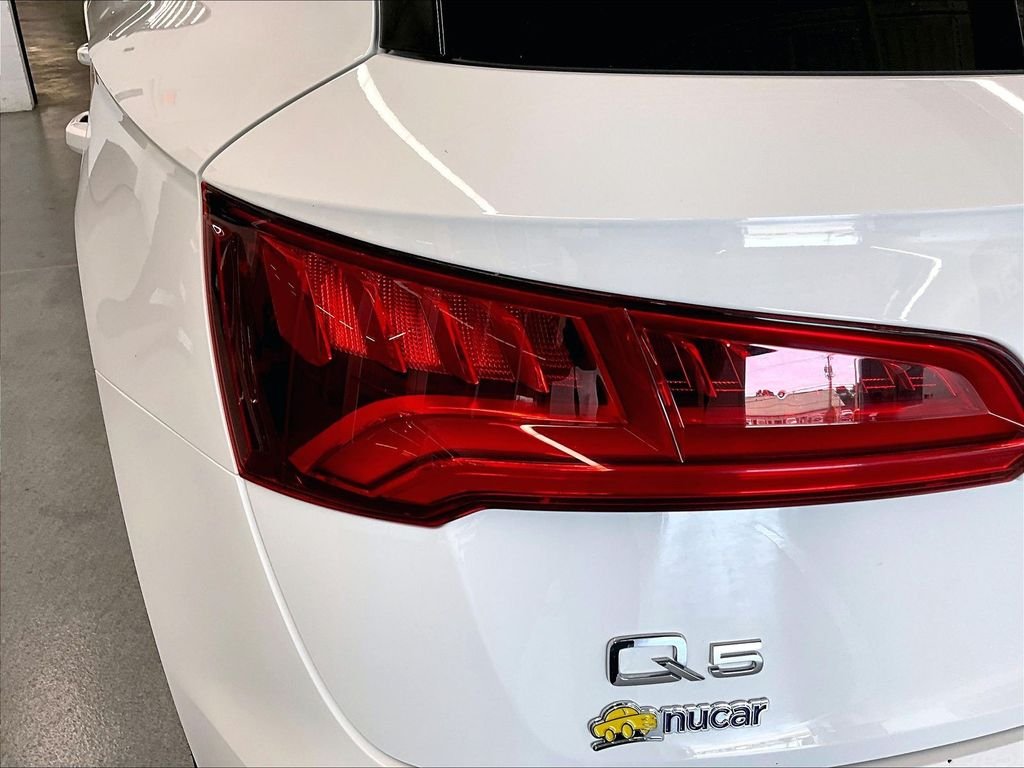 Used 2018 Ibis White Audi 2.0T Premium Plus image 31
