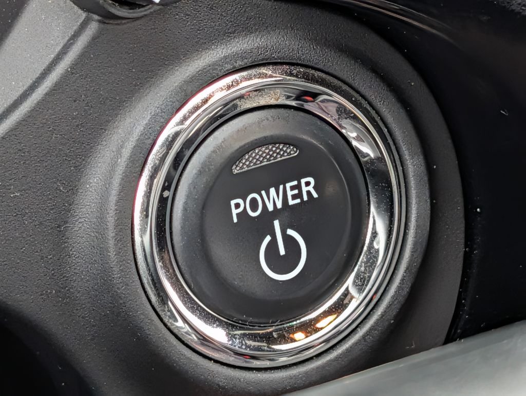2021 Mitsubishi Outlander GT - Photo 30
