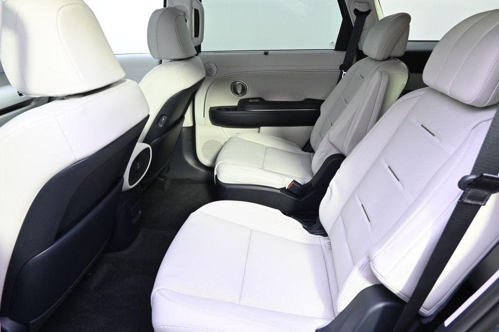 2026 Hyundai Palisade Calligraphy - Photo 21