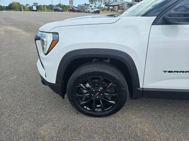 New 2026 Summit White GMC Elevation image 27