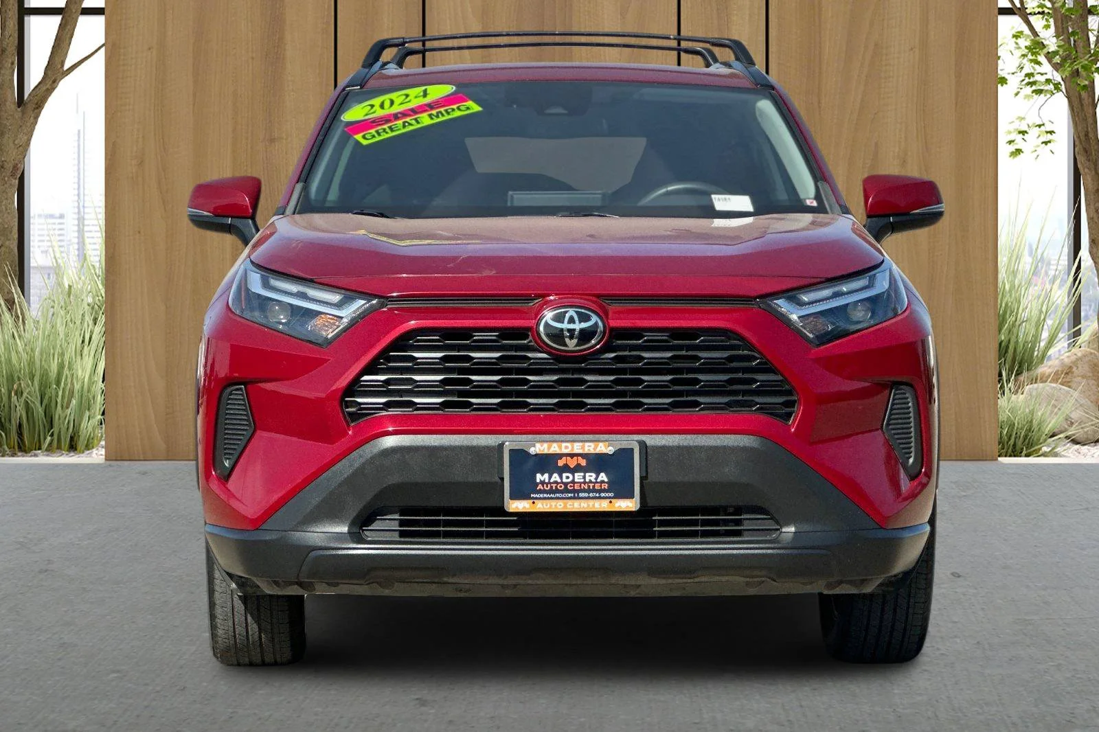 Used 2024  Toyota XLE image 9