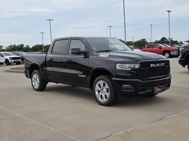 New 2026 Diamond Black Crystal Pearl-Coat Exterior Paint RAM Big Horn/Lone Star image 1