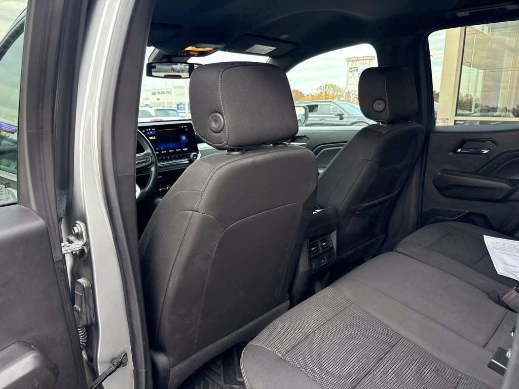 Used 2023 Sterling Gray Metallic Chevrolet LT image 35