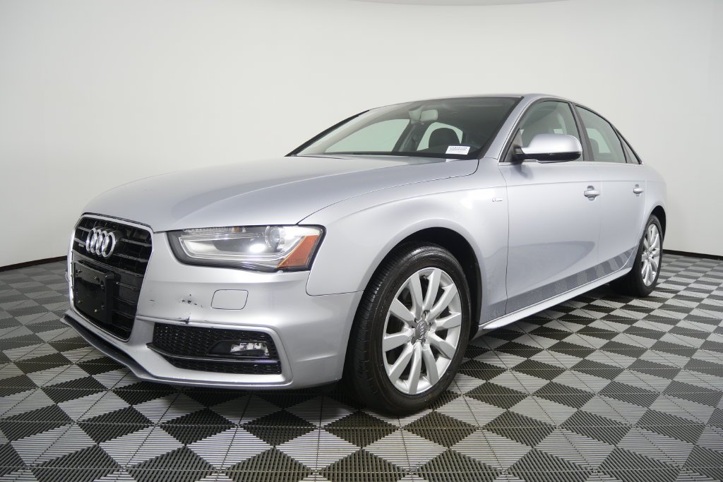 Used 2015 Silver Metallic Audi 2.0T Premium image 8