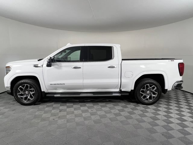 New 2026 Summit White GMC SLT image 4