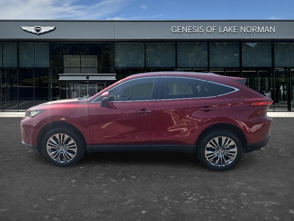 Used 2022 Ruby Flare Pearl Toyota XLE image 7