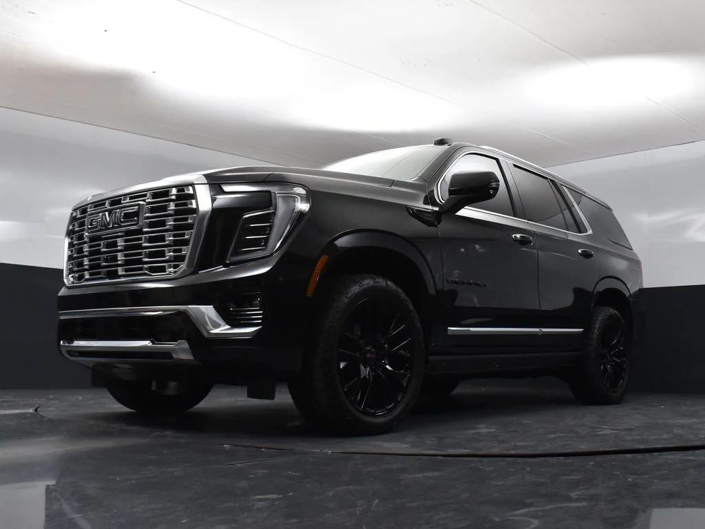 Used 2026 Black GMC Denali image 12