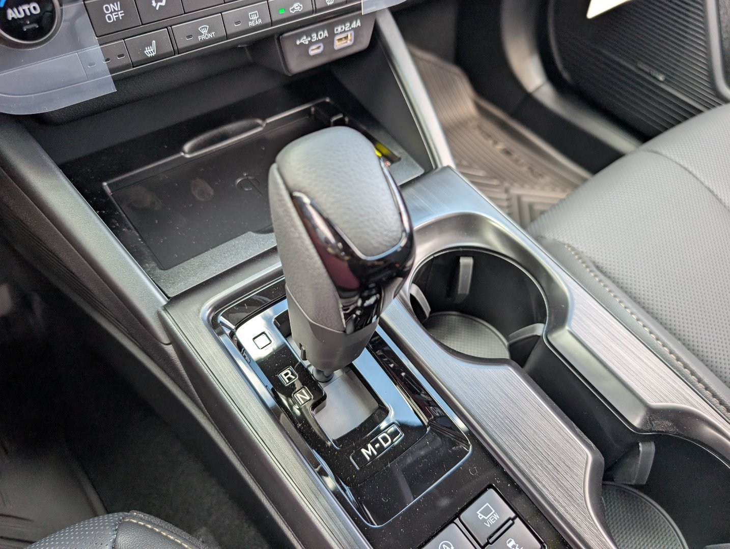 New 2026 RIVER ROCK PEARL Subaru Limited XT image 17