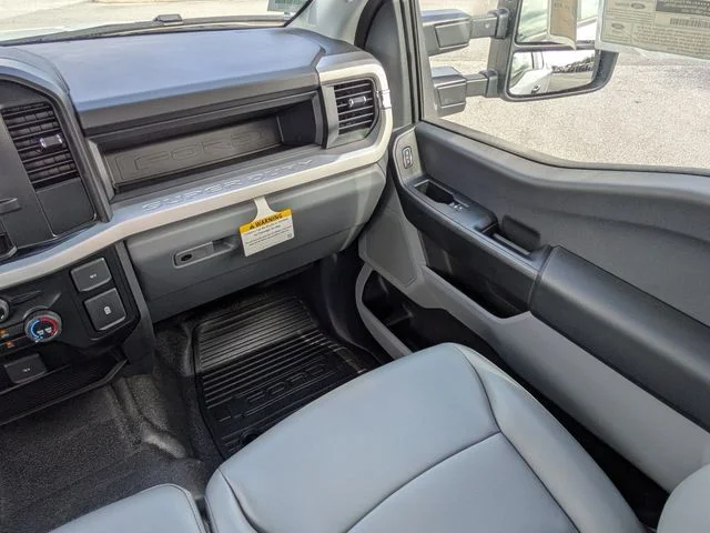 New 2026 Oxford White Ford F-250® XL image 17