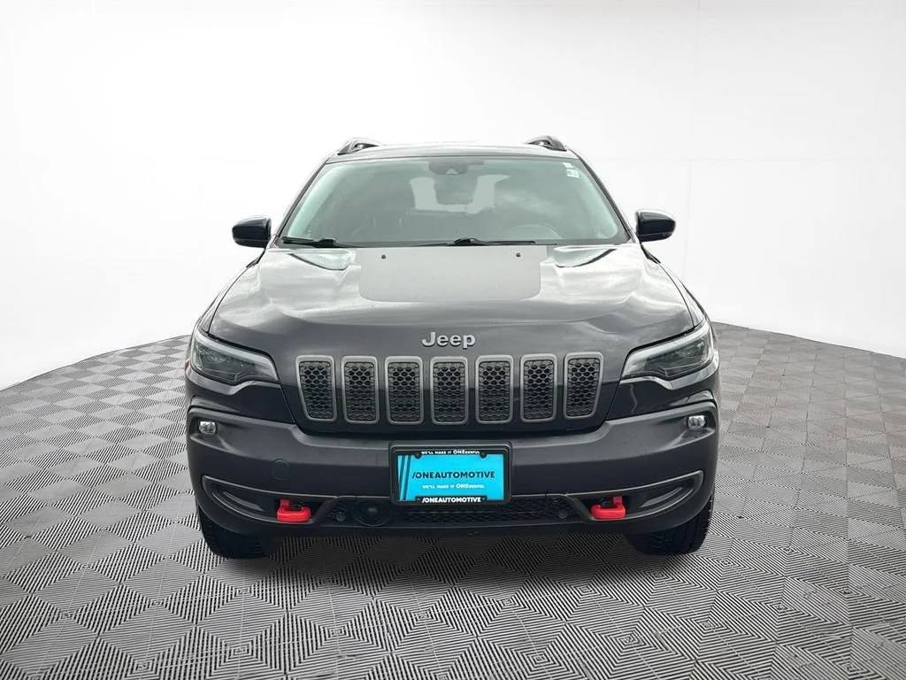 Used 2022 Black Jeep Trailhawk 4x4 image 3