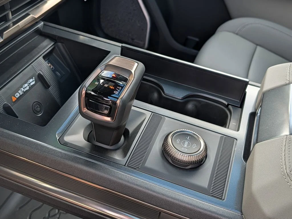 2025 GMC HUMMER EV 3X - Photo 13