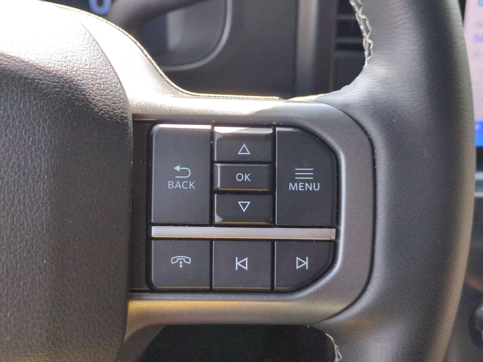 Used 2026 Oxford White Ford LARIAT image 17