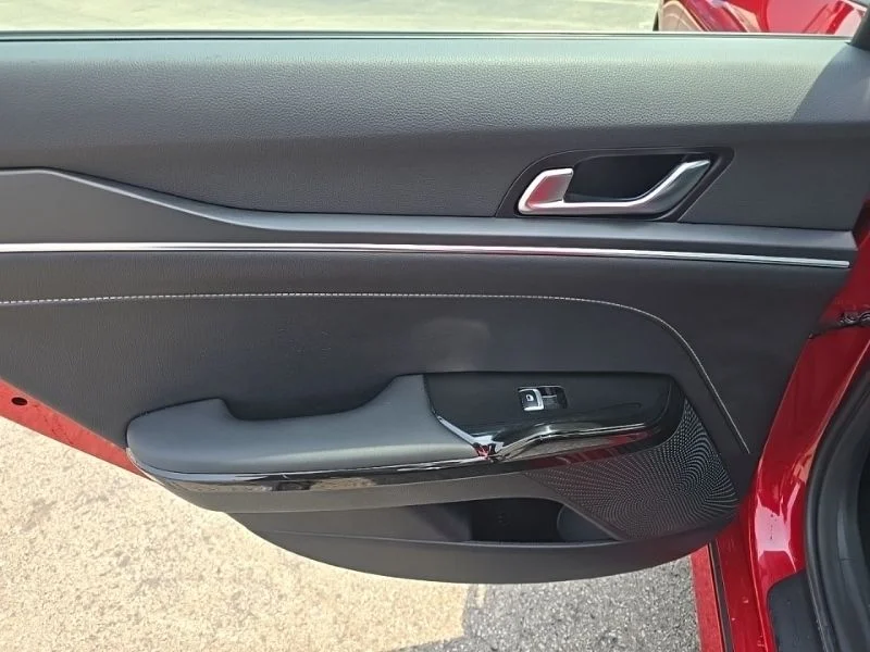 Used 2025 Red Kia GT-Line image 26