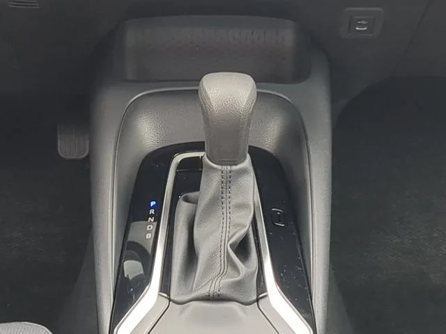 New 2026 Ice Cap Toyota LE image 18