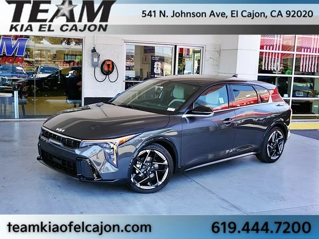 2026 Kia K4 GT-Line