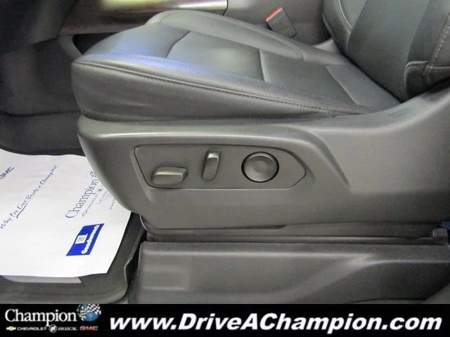 Used 2022 Onyx Black GMC SLT image 33