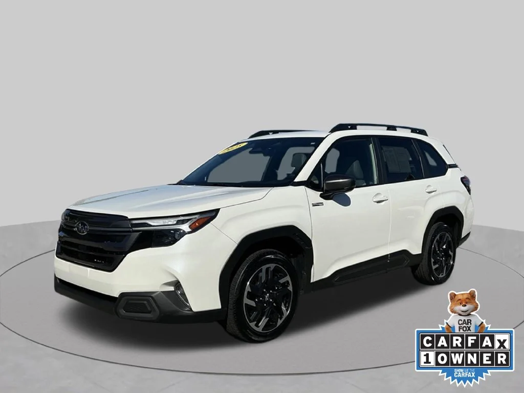Used 2025 White Subaru Limited image 1