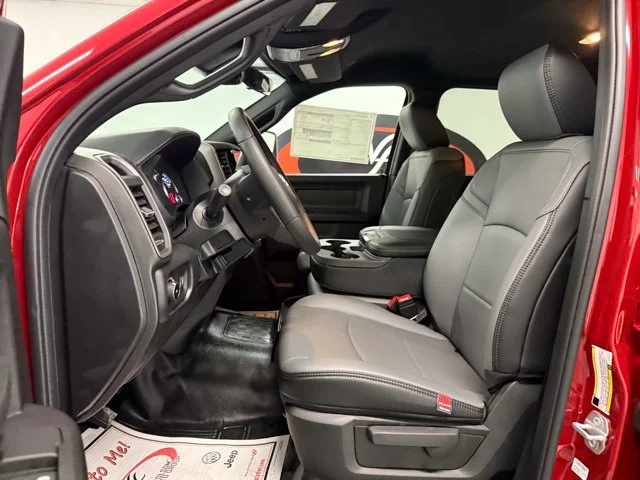 New 2026 Molten Red Pearl-Coat Exterior Paint RAM Tradesman image 13