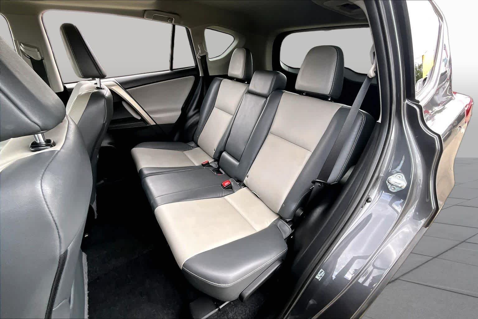 Used 2014 Magnetic Gray Metallic Toyota Limited image 21