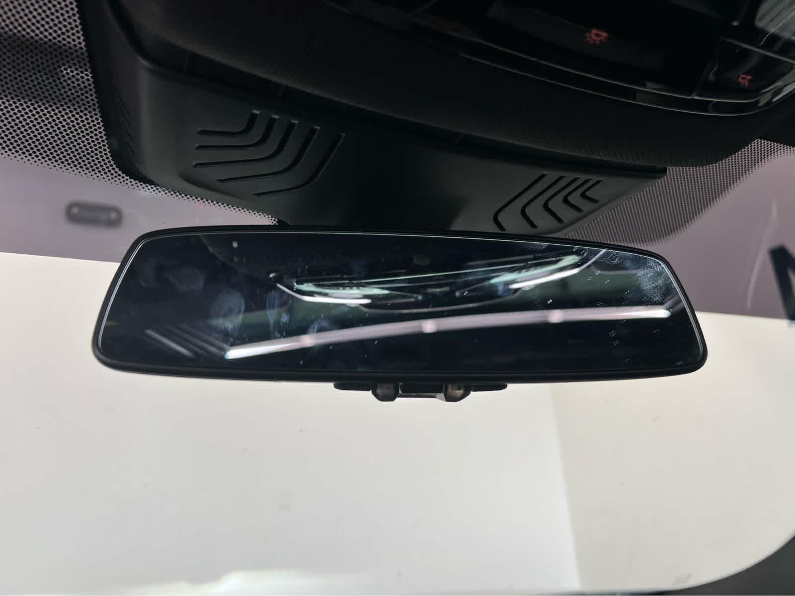 2018 BMW 5 Series M550i - Photo 22