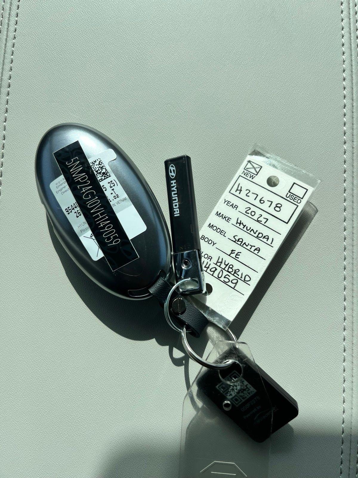 New 2027 Silver Hyundai SEL image 25