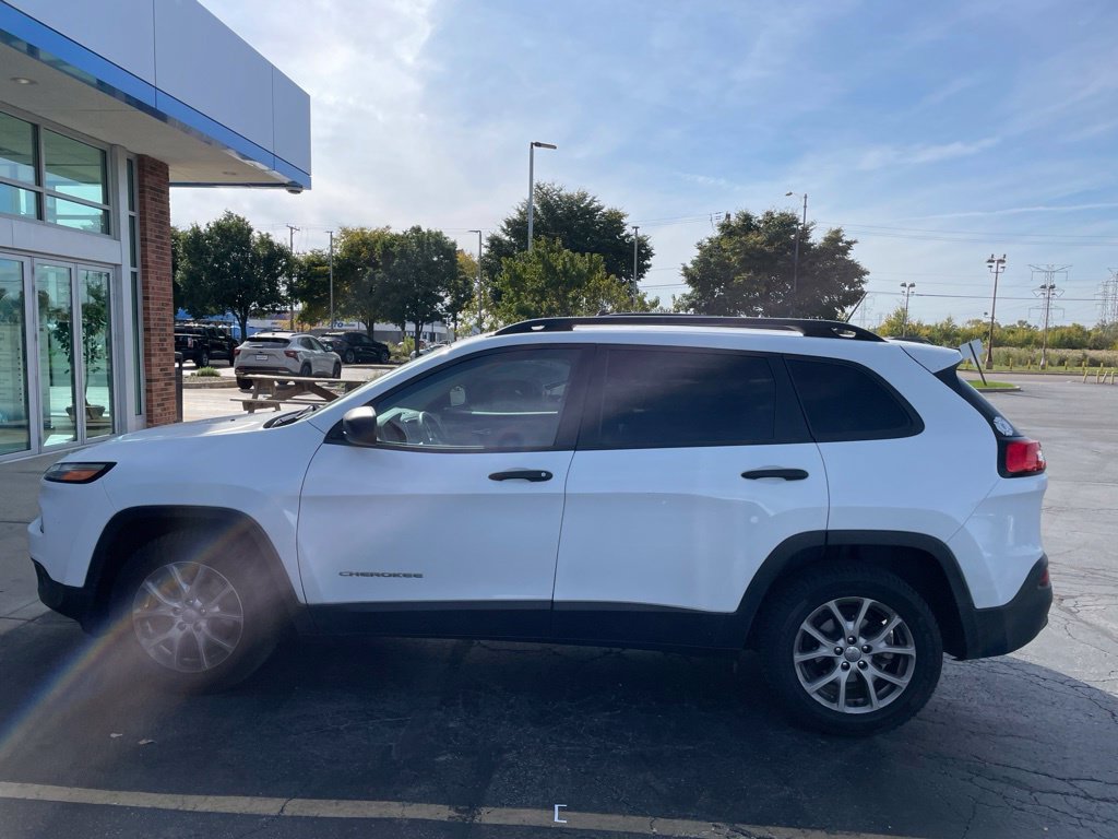 Used 2017 White Jeep Sport image 2