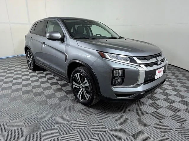 Used 2025 Gray Mitsubishi 2.0 S image 1