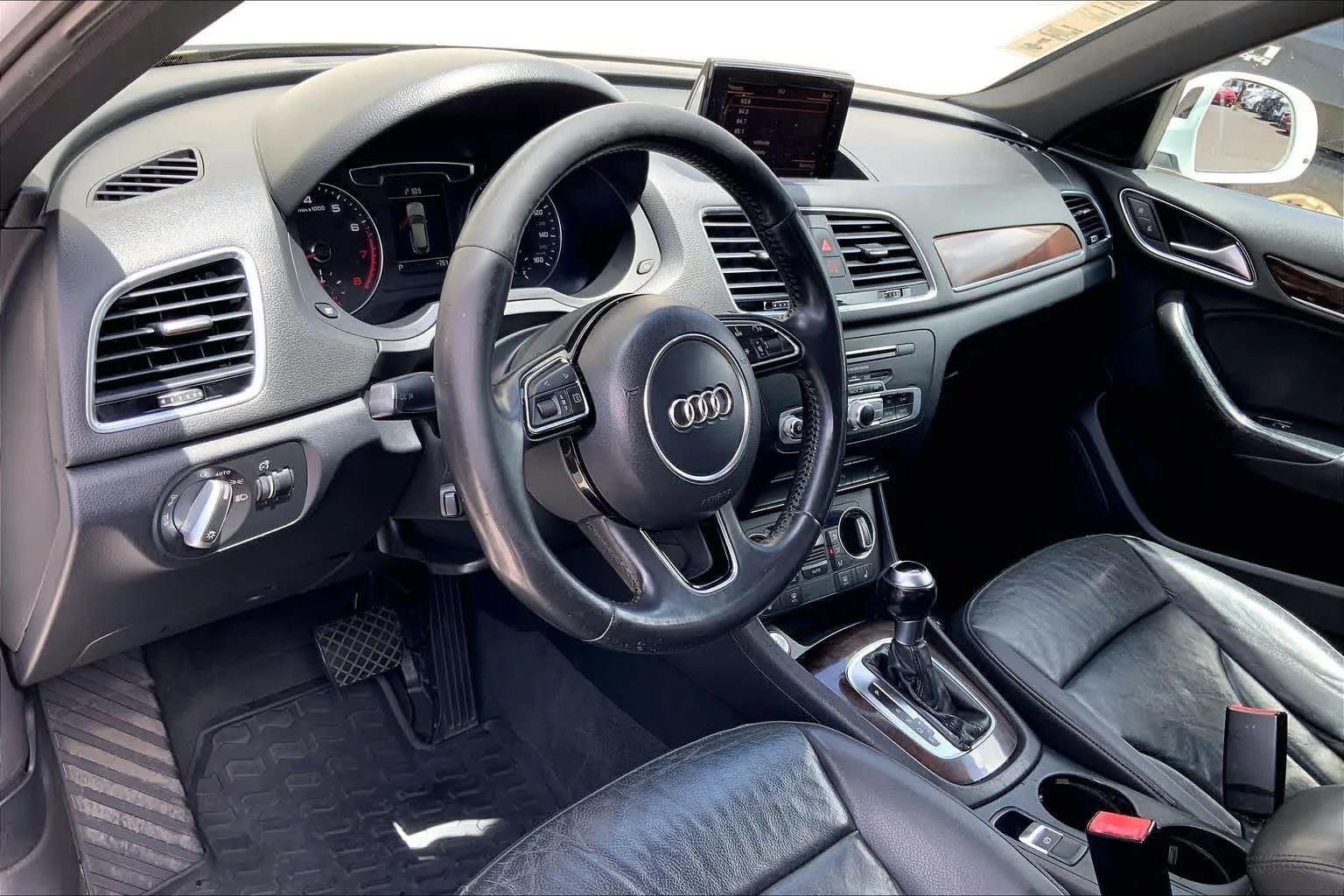 Used 2016 Audi Q3 Premium Plus with VIN WA1BFCFS9GR004811 for sale in Honolulu, HI