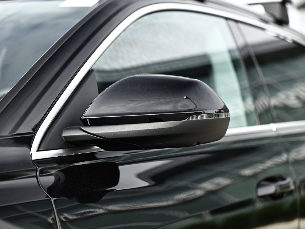 Used 2023 Mythos Black Metallic Audi 55 Premium Plus image 11