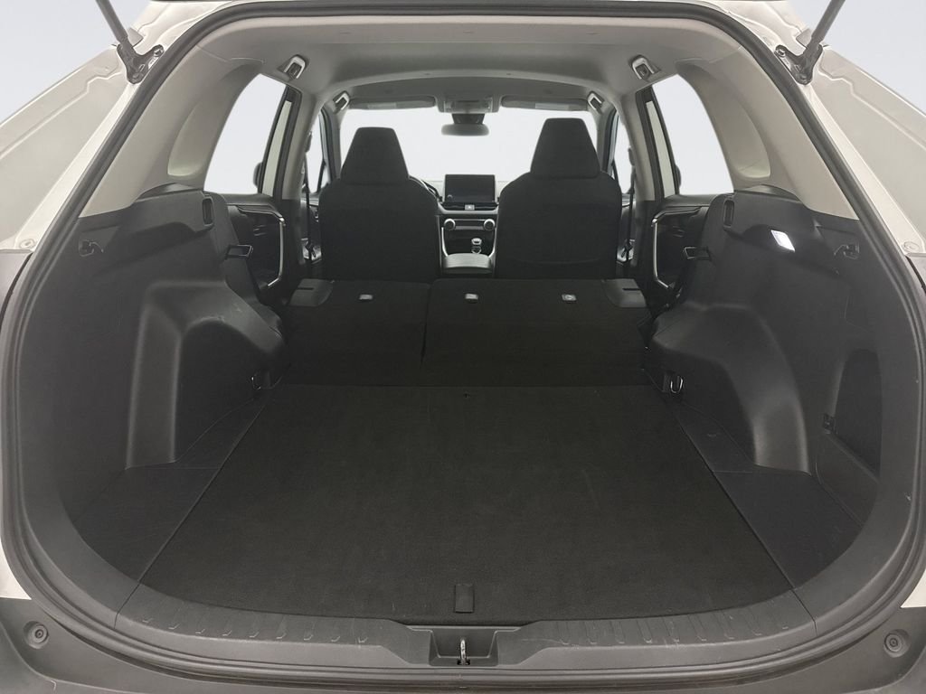 Used 2024 Ice Toyota LE image 19