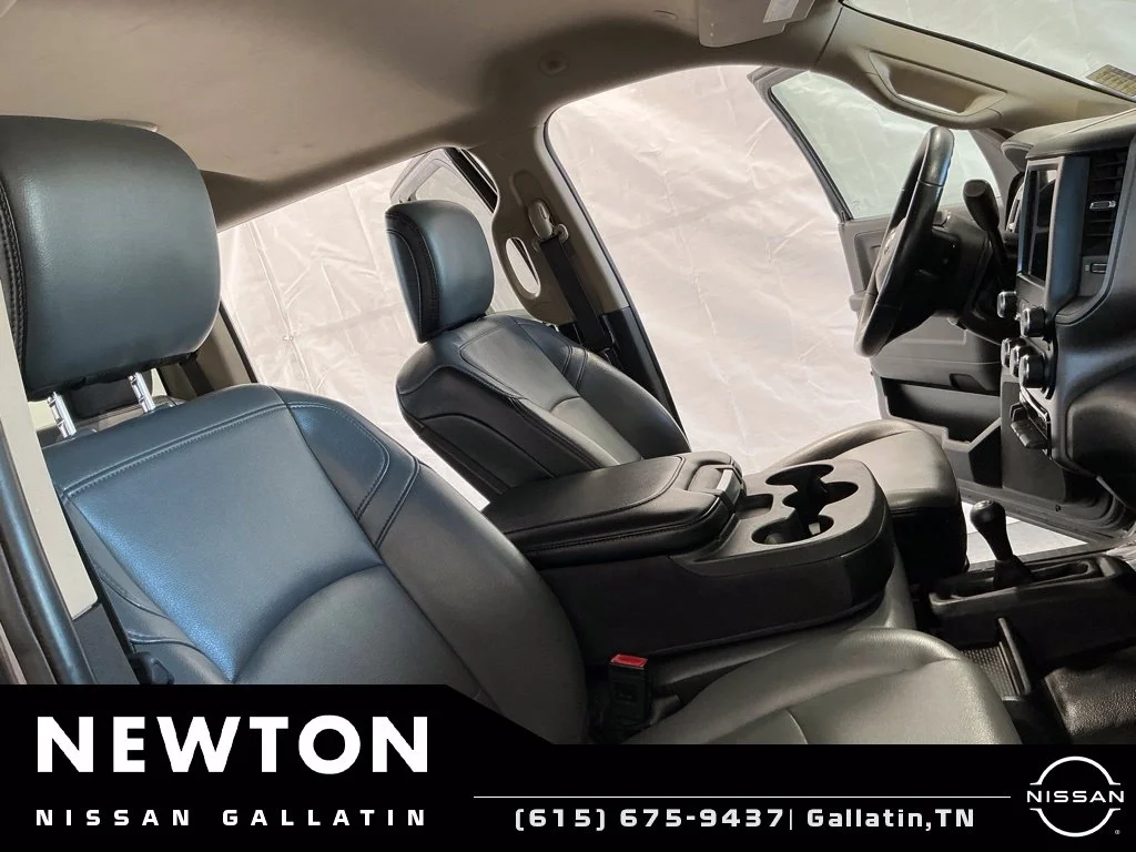 Used 2020 Crystal Metallic Ram Tradesman image 22