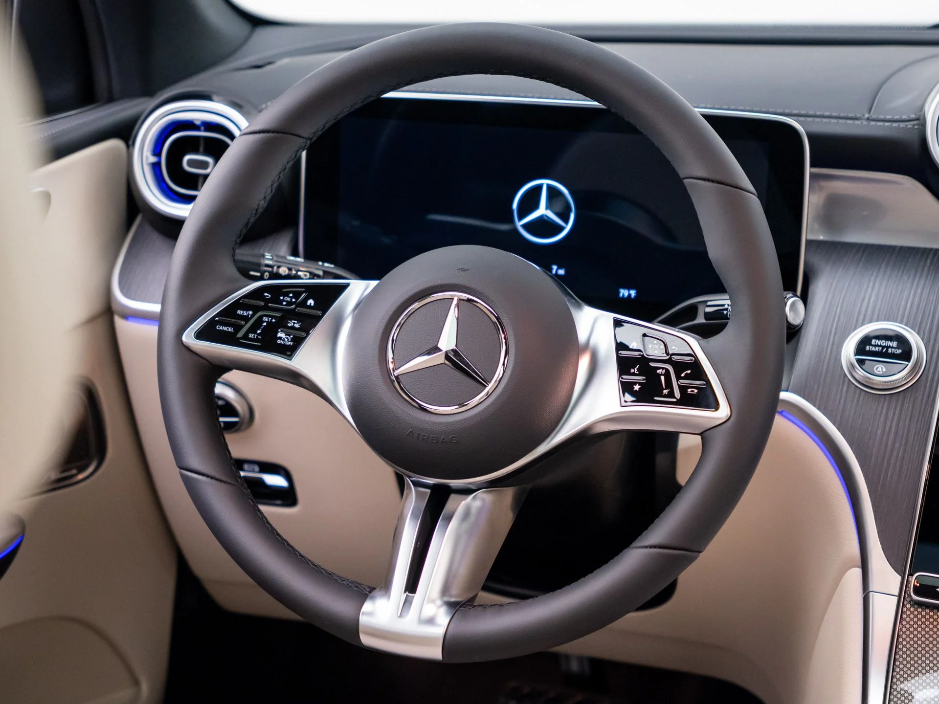 New 2027 Silver Mercedes-Benz GLC 300 image 11