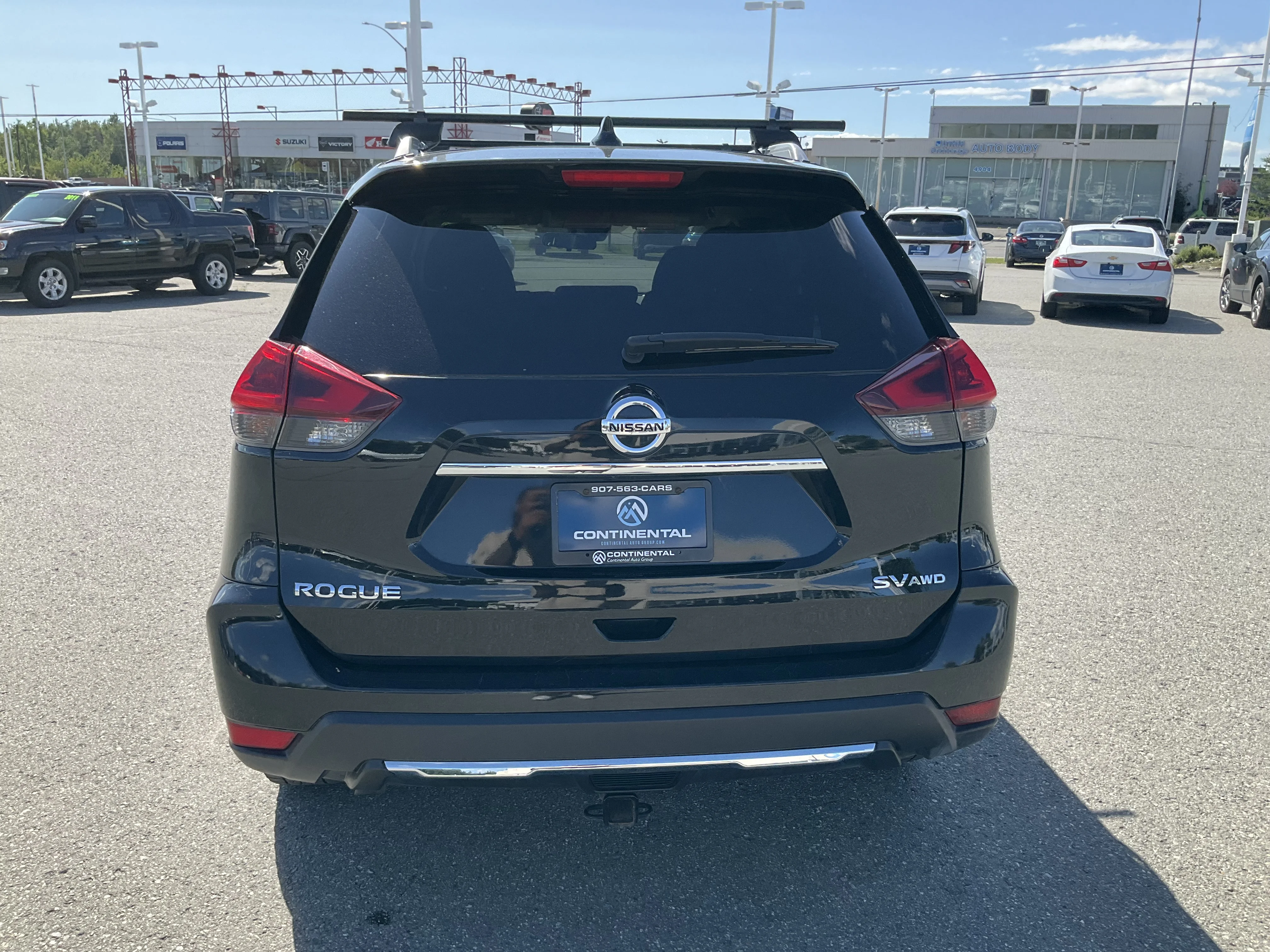 Used 2020 Magnetic Black Pearl Nissan S/SV/SL image 4