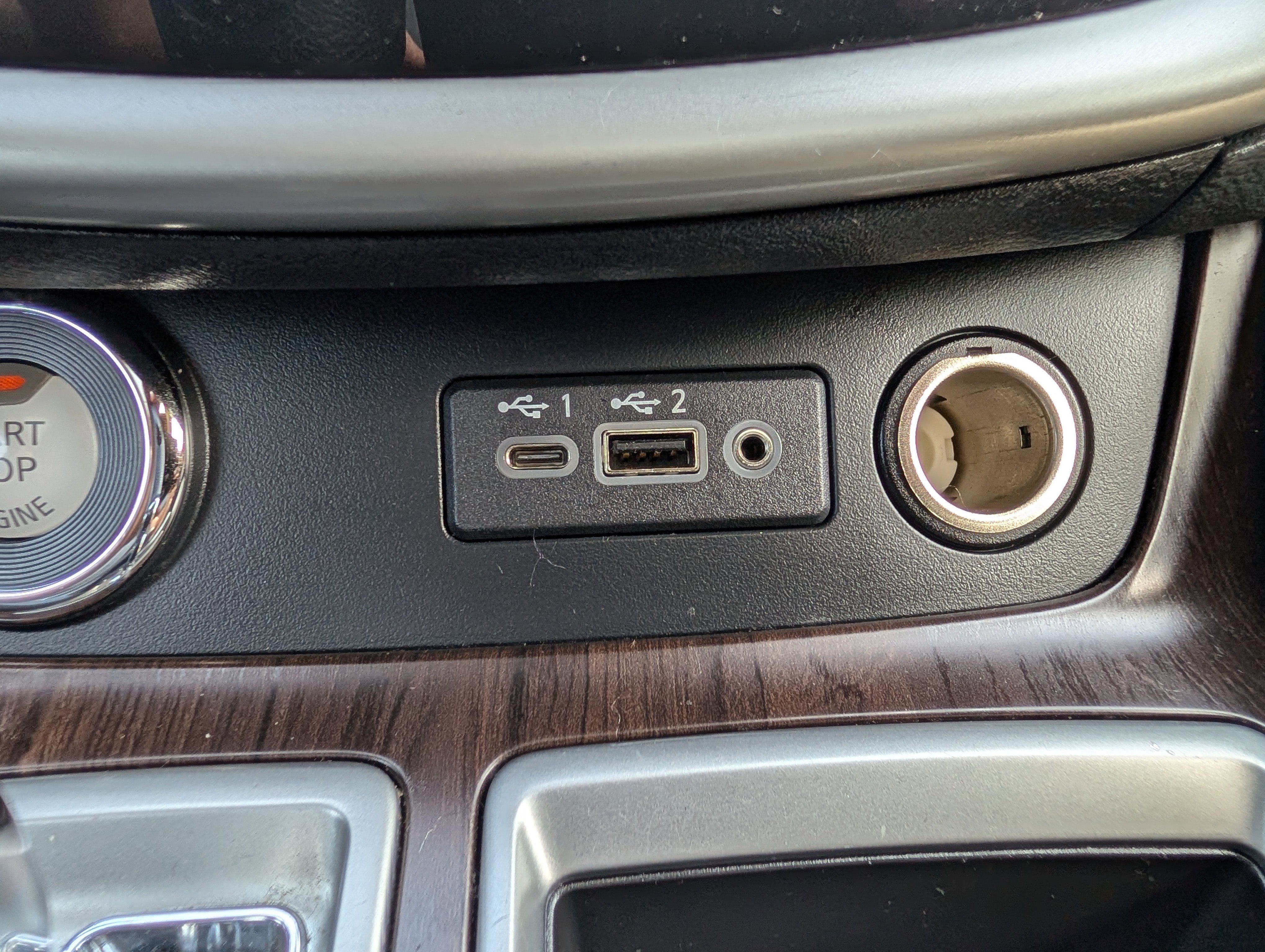 Used 2019 Deep Blue Pearl Nissan Platinum image 33