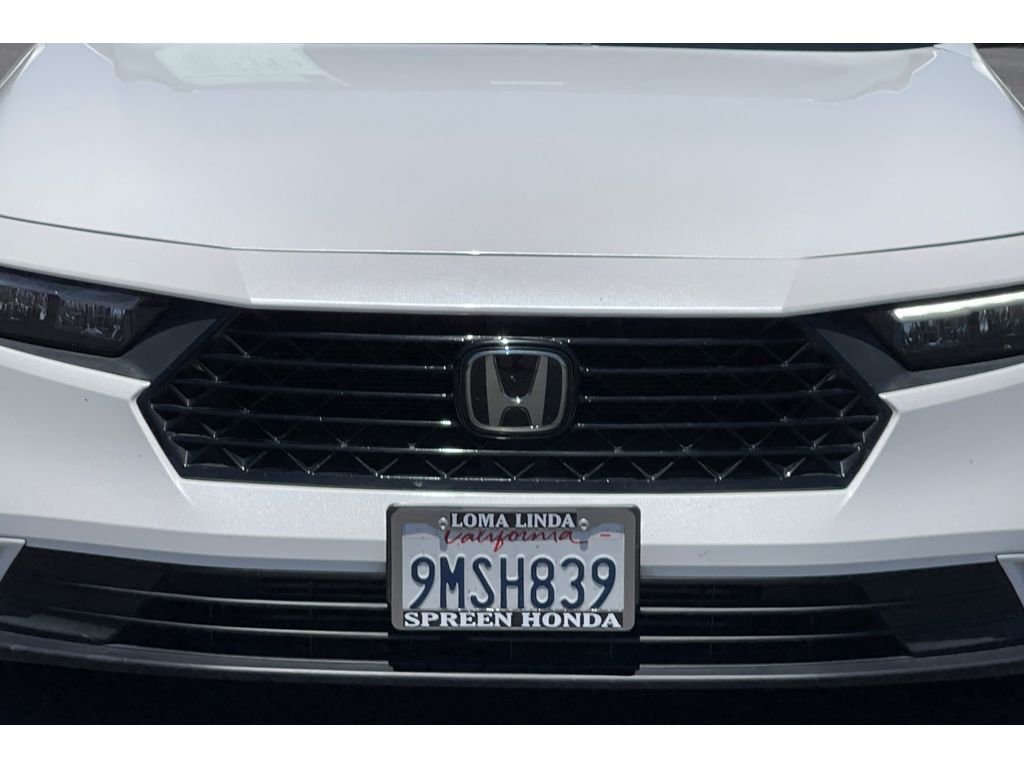 Used 2024 Platinum White Pearl Honda EX image 13