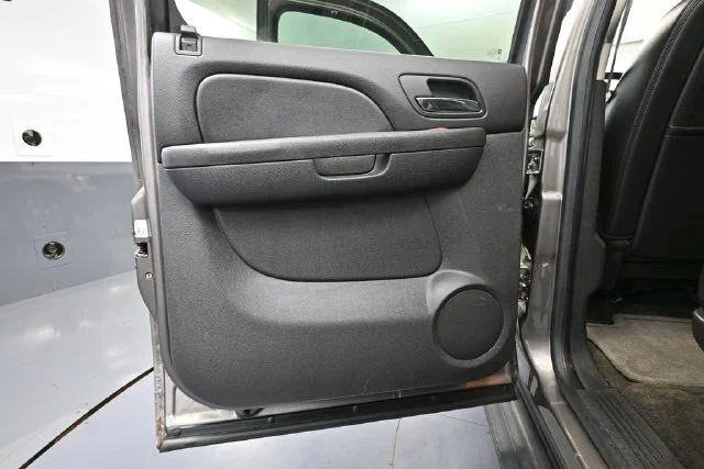 Used 2013 Gray Chevrolet LT image 28