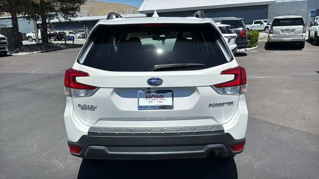 Used 2021 White Subaru Premium image 4