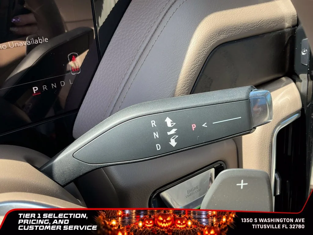 New 2026 Glacier White Tricoat GMC Denali image 40