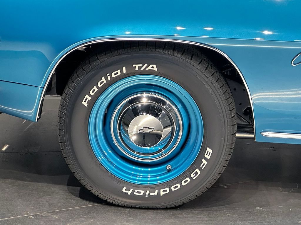 Used 1969 Blue Chevrolet  image 11