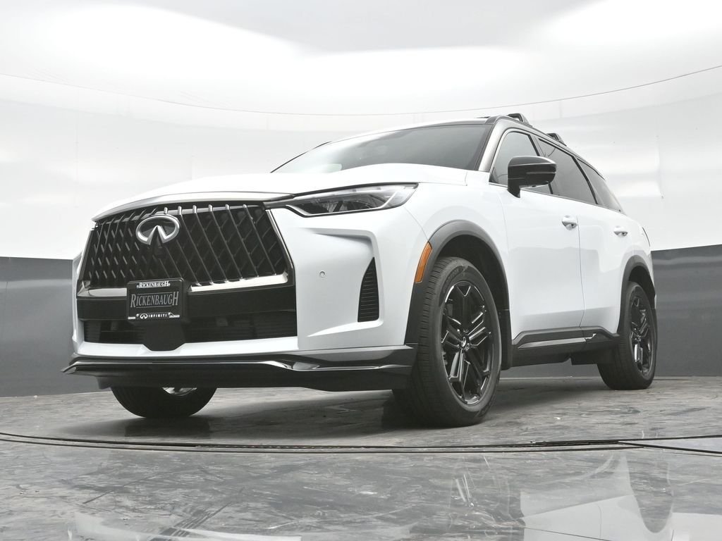 New 2027 2T RAD WHT INFINITI Sport AWD image 31